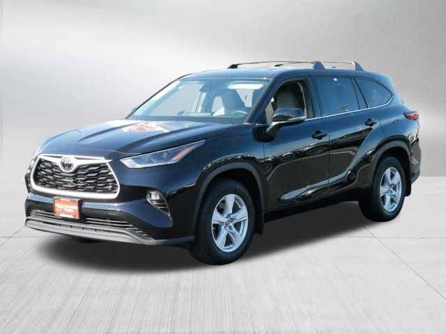 2021 Toyota Highlander LE