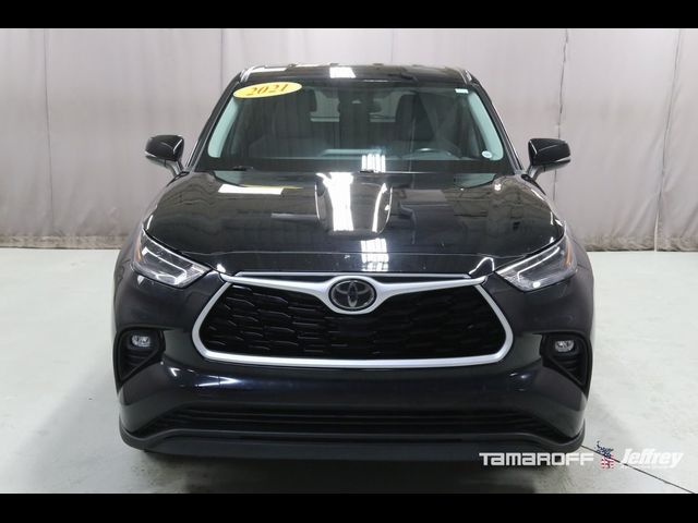 2021 Toyota Highlander LE