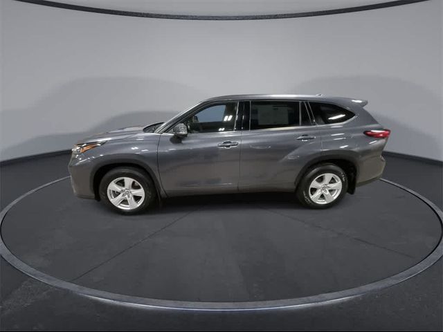 2021 Toyota Highlander LE