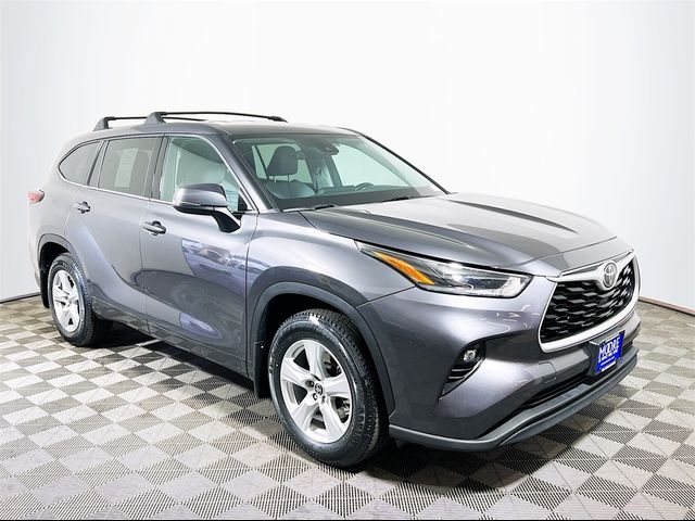 2021 Toyota Highlander LE