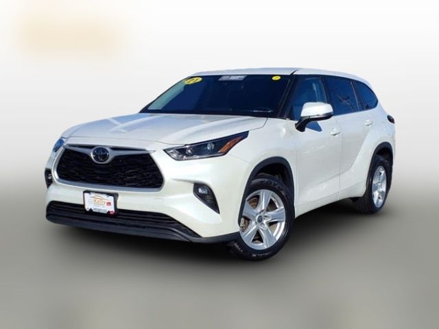 2021 Toyota Highlander LE