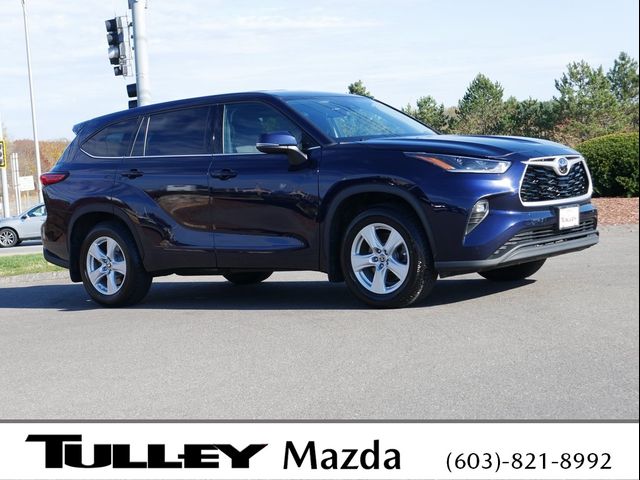 2021 Toyota Highlander LE