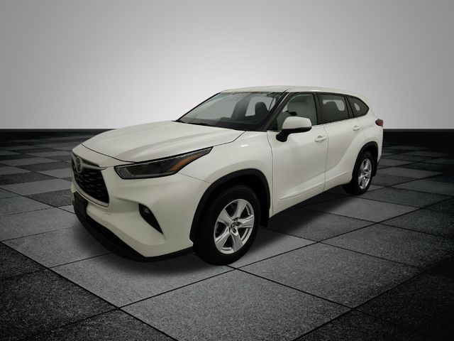 2021 Toyota Highlander LE