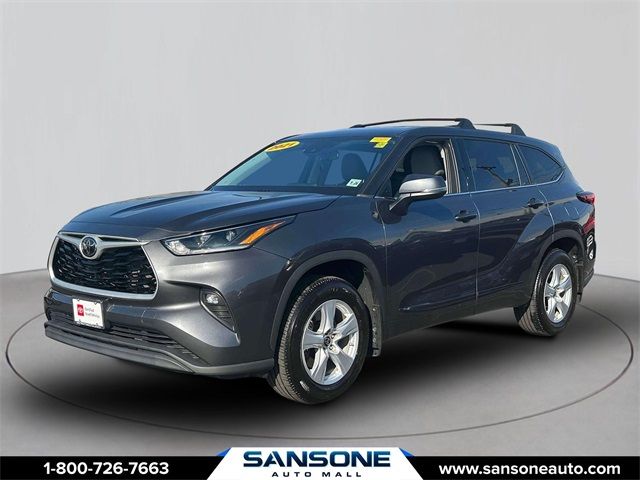 2021 Toyota Highlander LE