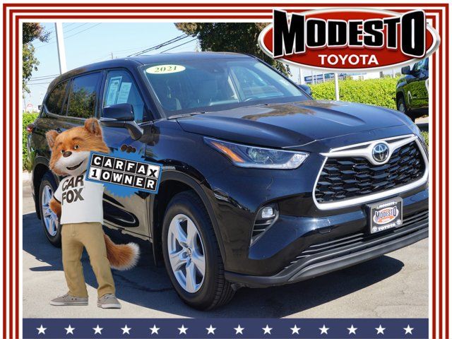 2021 Toyota Highlander LE