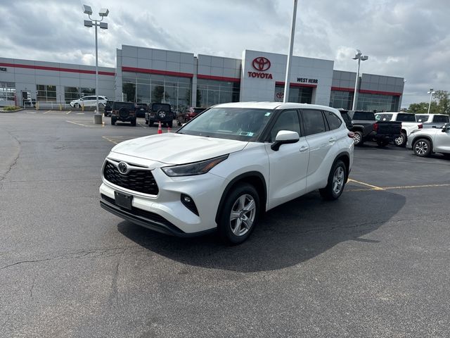 2021 Toyota Highlander LE