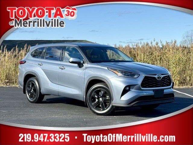 2021 Toyota Highlander LE