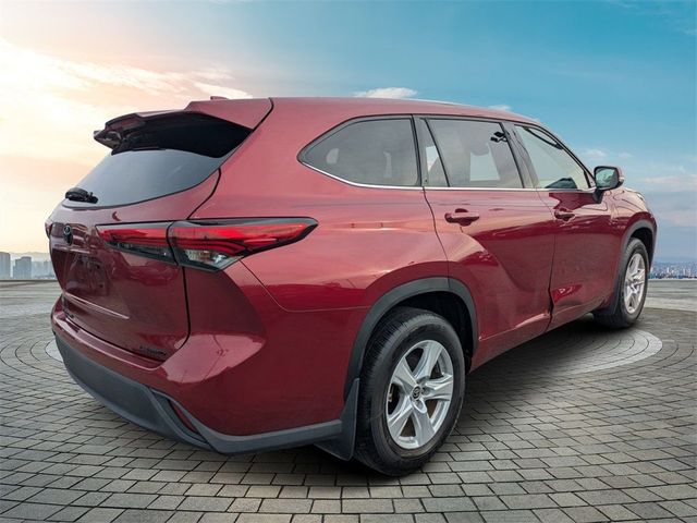 2021 Toyota Highlander LE