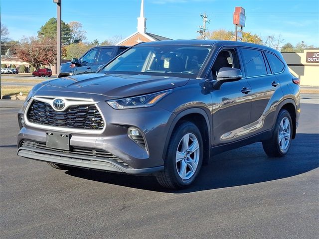 2021 Toyota Highlander LE