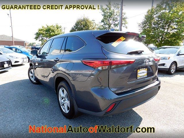 2021 Toyota Highlander LE