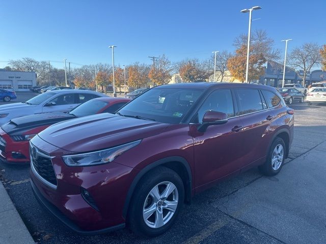 2021 Toyota Highlander LE