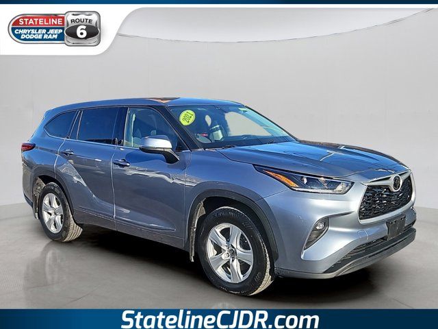 2021 Toyota Highlander LE