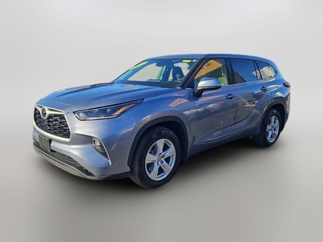 2021 Toyota Highlander LE