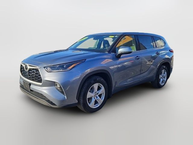 2021 Toyota Highlander LE