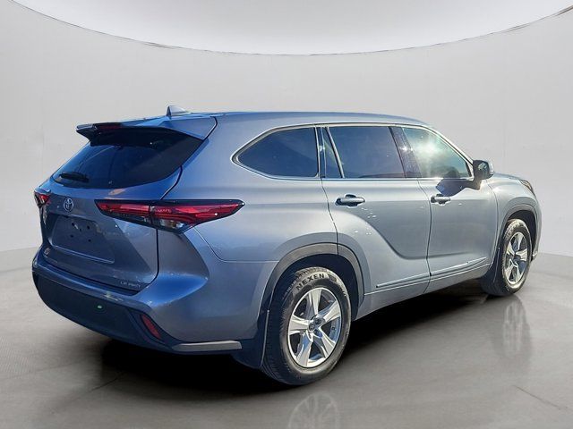 2021 Toyota Highlander LE