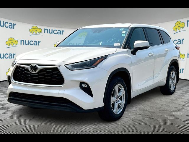 2021 Toyota Highlander LE