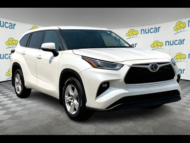 2021 Toyota Highlander LE