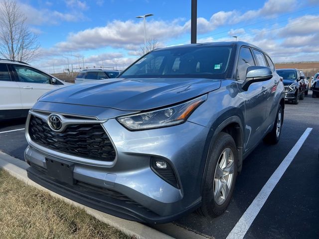 2021 Toyota Highlander LE