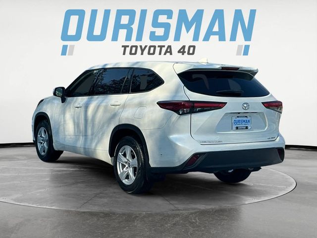 2021 Toyota Highlander LE