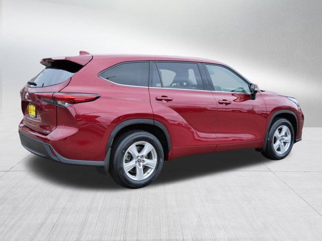 2021 Toyota Highlander LE