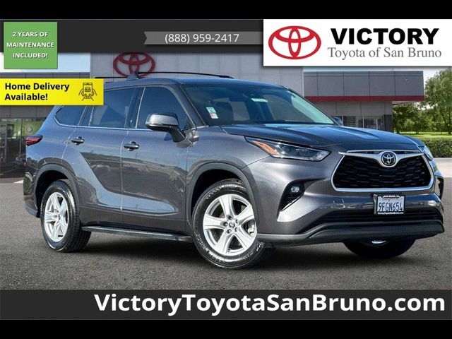 2021 Toyota Highlander LE