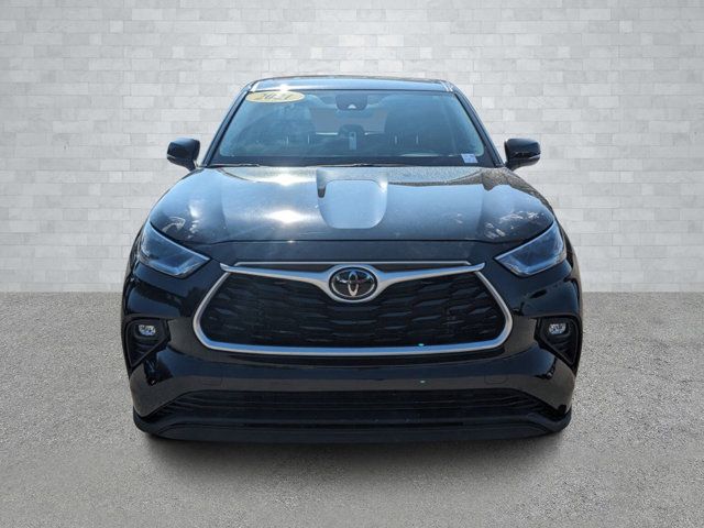 2021 Toyota Highlander LE