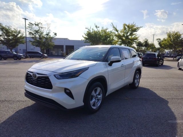 2021 Toyota Highlander LE