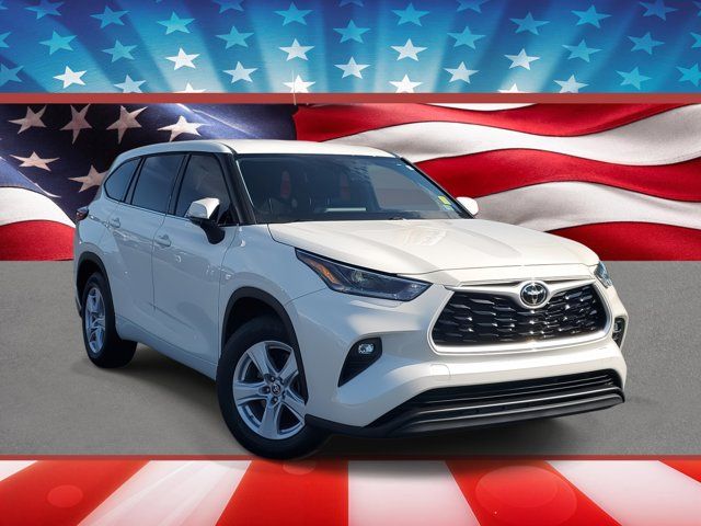 2021 Toyota Highlander LE