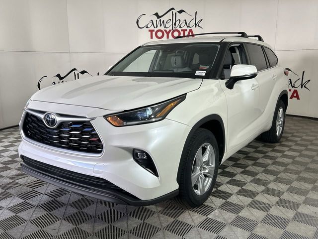 2021 Toyota Highlander LE