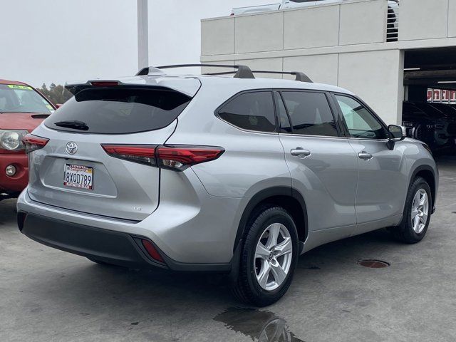 2021 Toyota Highlander LE