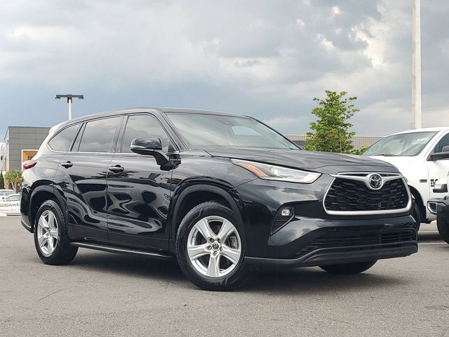 2021 Toyota Highlander LE