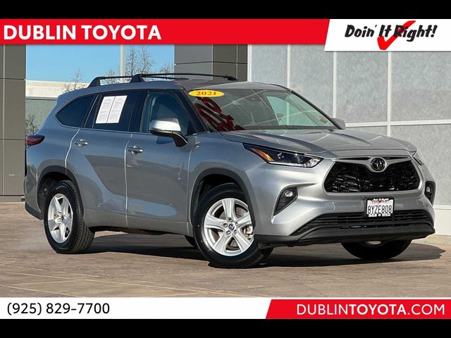 2021 Toyota Highlander LE