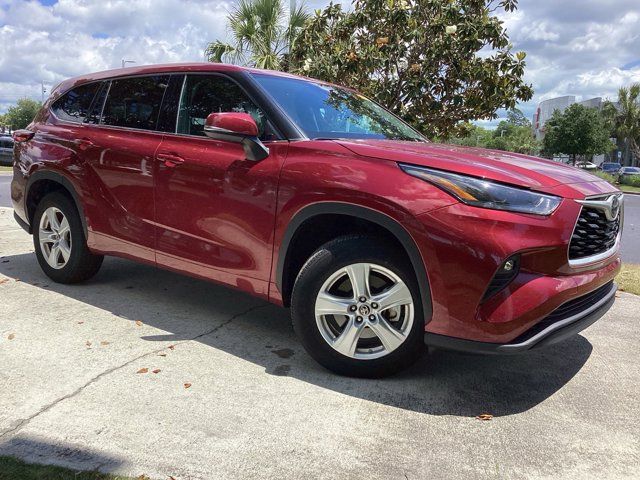 2021 Toyota Highlander LE