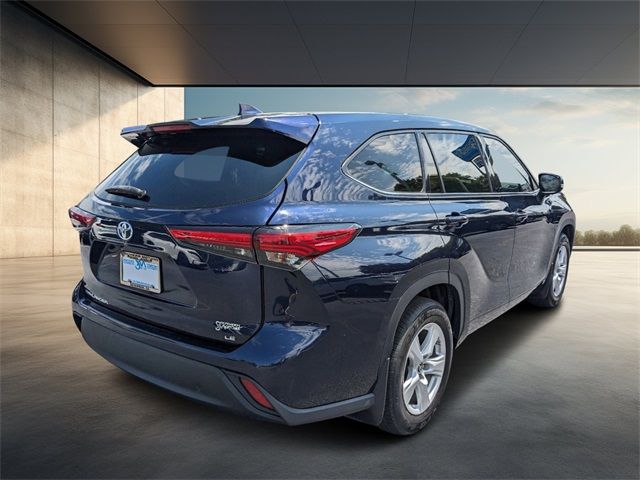 2021 Toyota Highlander LE