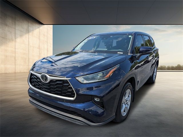 2021 Toyota Highlander LE