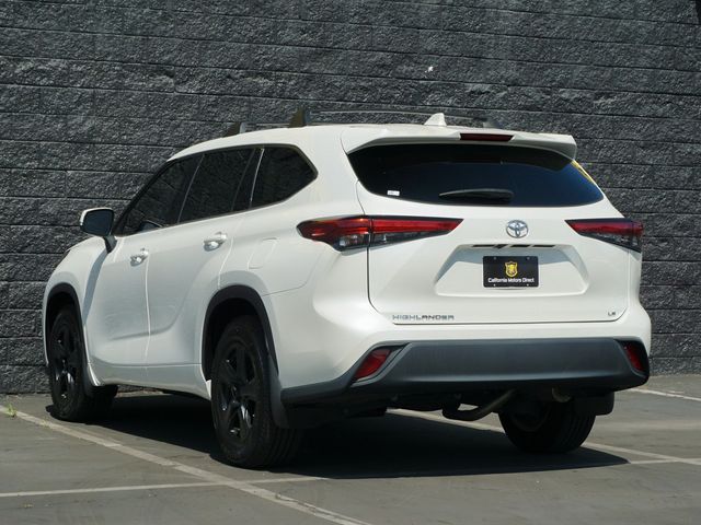 2021 Toyota Highlander LE