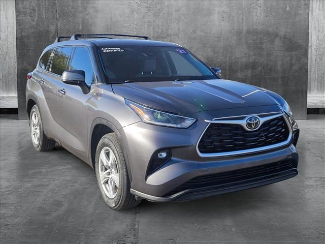 2021 Toyota Highlander LE