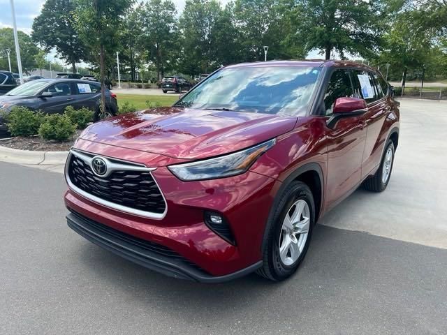 2021 Toyota Highlander LE