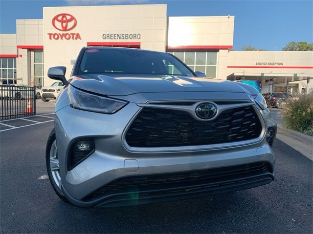 2021 Toyota Highlander LE