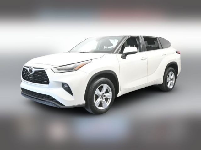 2021 Toyota Highlander LE