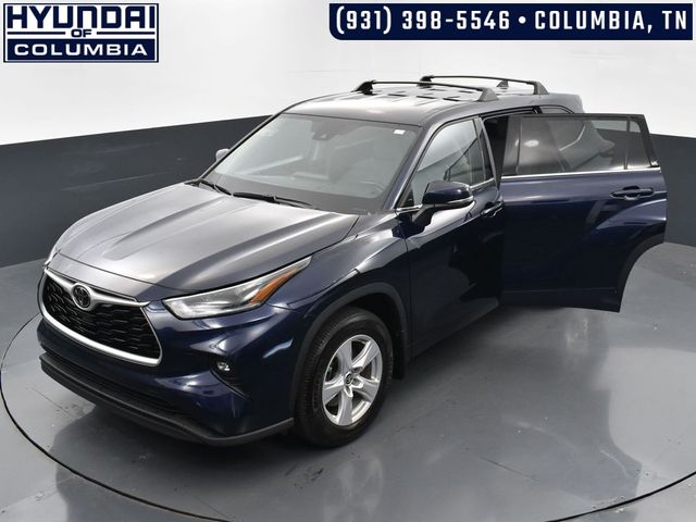 2021 Toyota Highlander LE