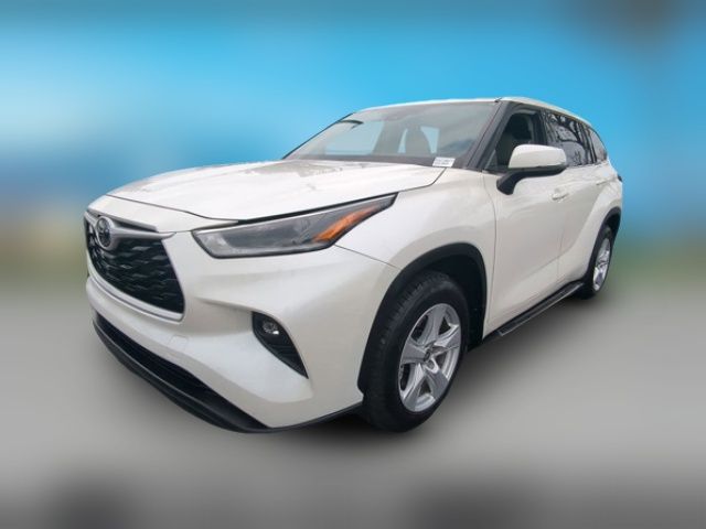 2021 Toyota Highlander LE