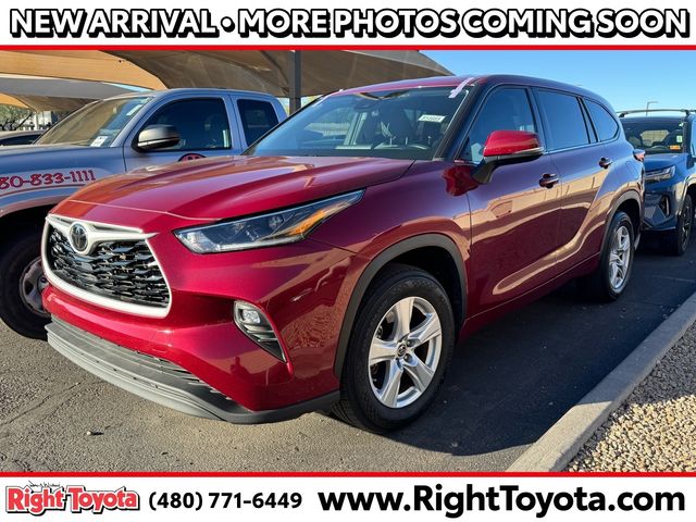 2021 Toyota Highlander LE