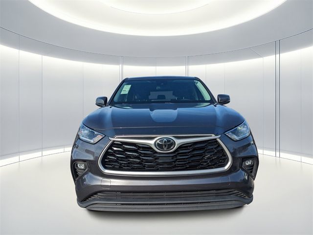 2021 Toyota Highlander LE