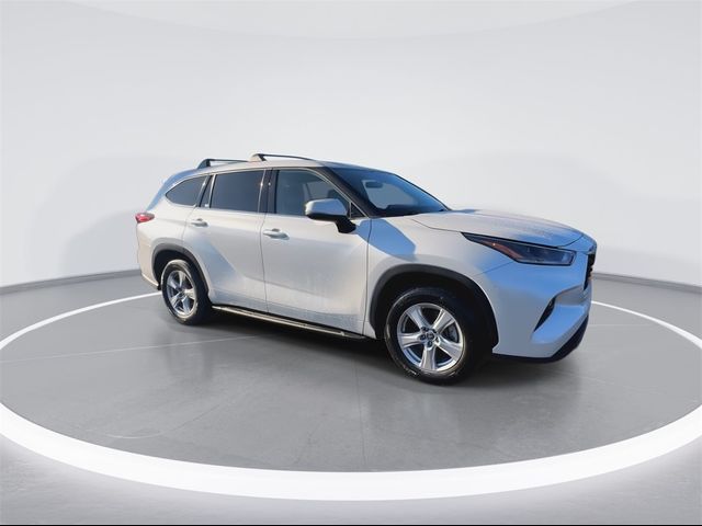 2021 Toyota Highlander LE