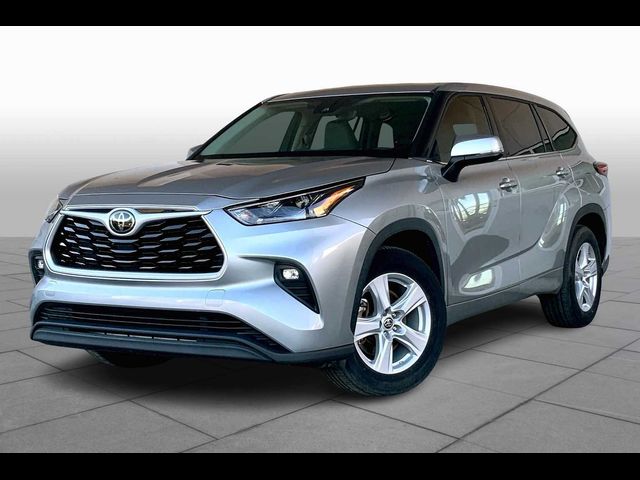 2021 Toyota Highlander LE