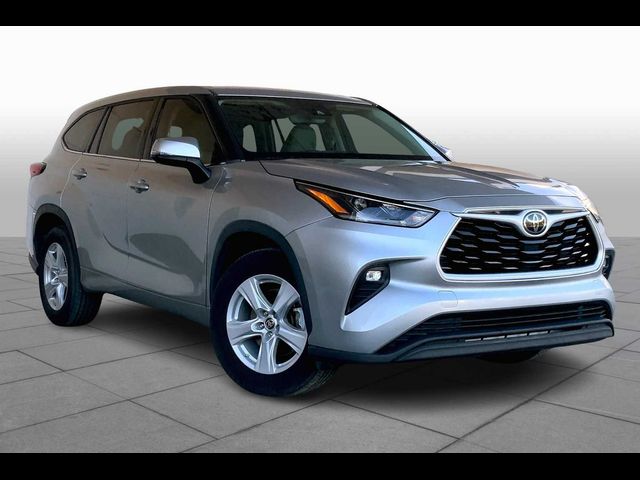 2021 Toyota Highlander LE