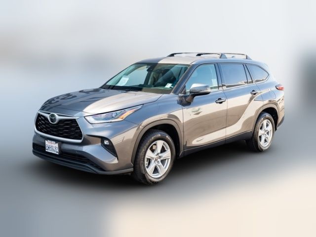 2021 Toyota Highlander LE