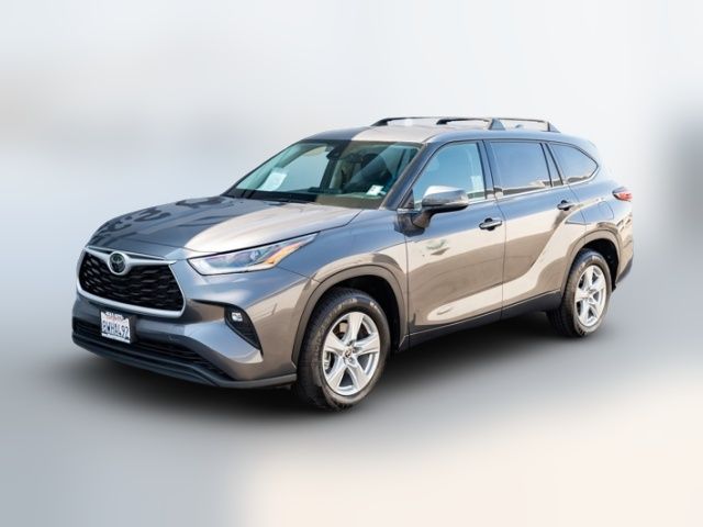 2021 Toyota Highlander LE