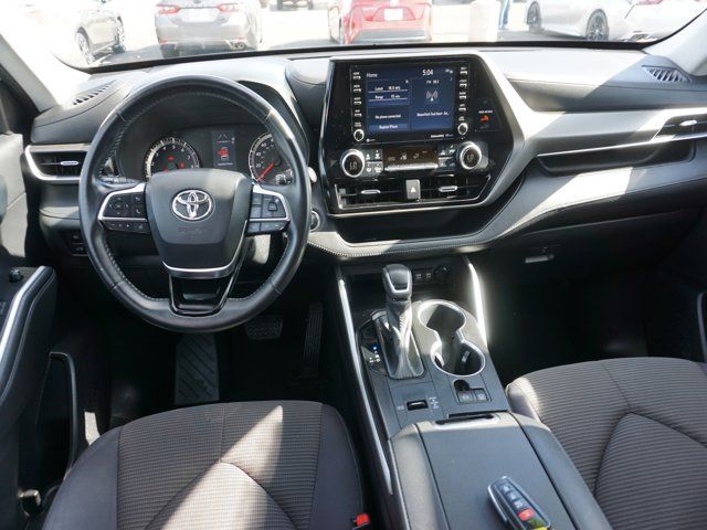 2021 Toyota Highlander LE